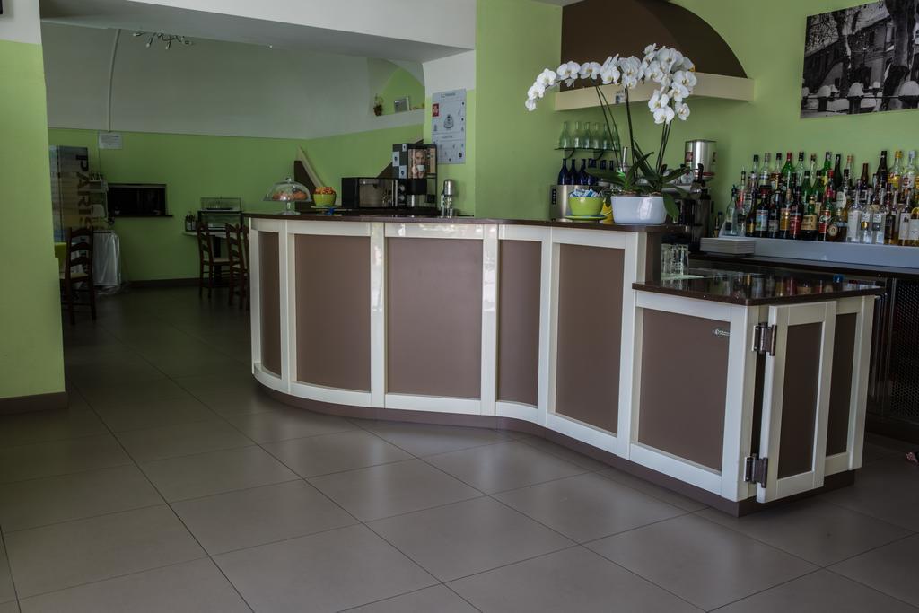Hotel Lauro Граведона Екстер'єр фото